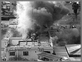 1999_3203.jpg